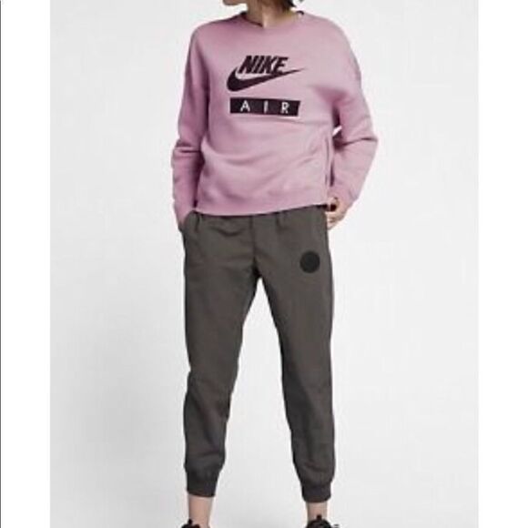 RARE Nike Rally crew neck sweatshirt - Picture 1 of 14